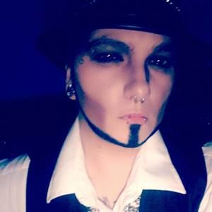 Meet your Posher, Unholy